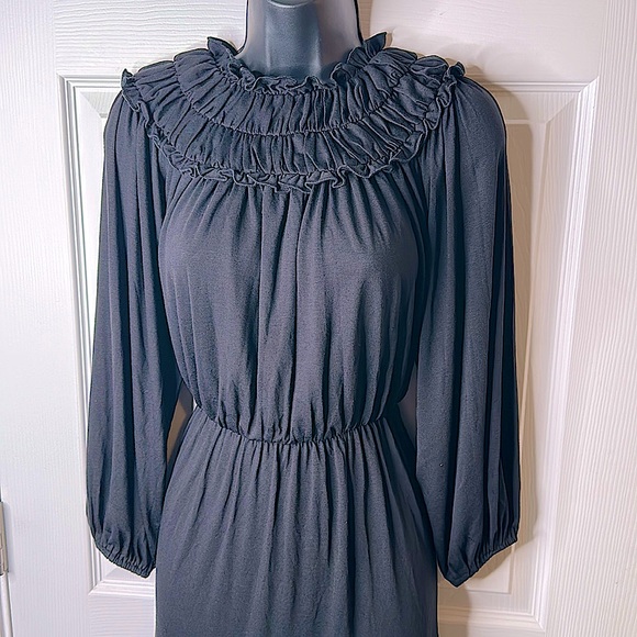 NWT - FALLL IS BLACK π made in light summer material and free flowing π΅ π π! - Picture 4 of 10